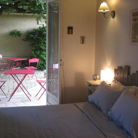 Chambres D'Hotes Le Casse Noix ซาร์ลา-ลา-กาเนดา ภายนอก รูปภาพ